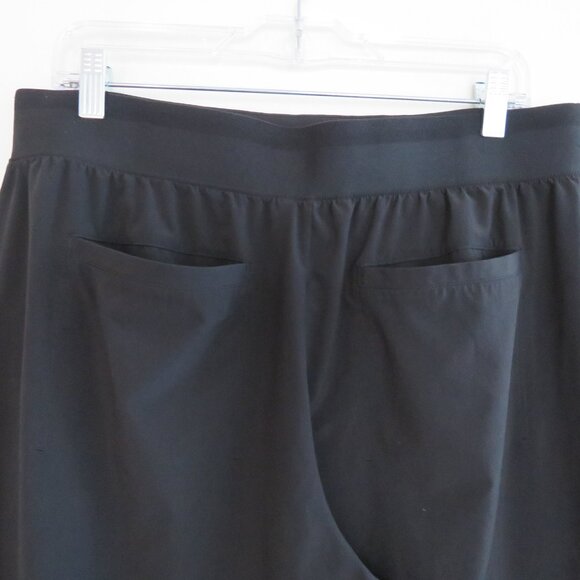 ATHLETA Brooklyn Heights High Rise Pleated Wide Leg Pant in Black - Size 2 P - Picture 10 of 13